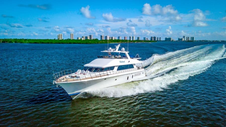 2006 Cheoy Lee Bravo 90