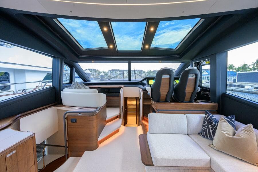 2027 Princess S72