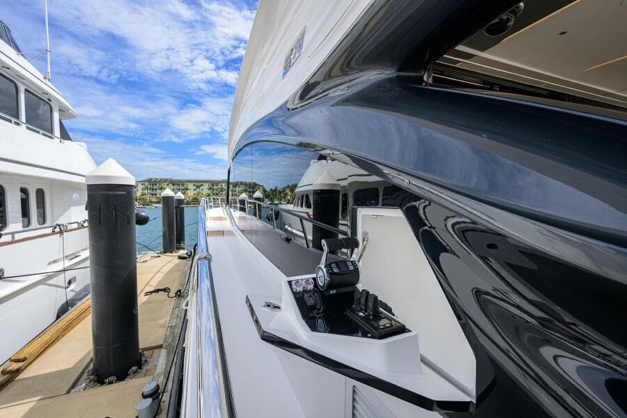 2027 Princess S72