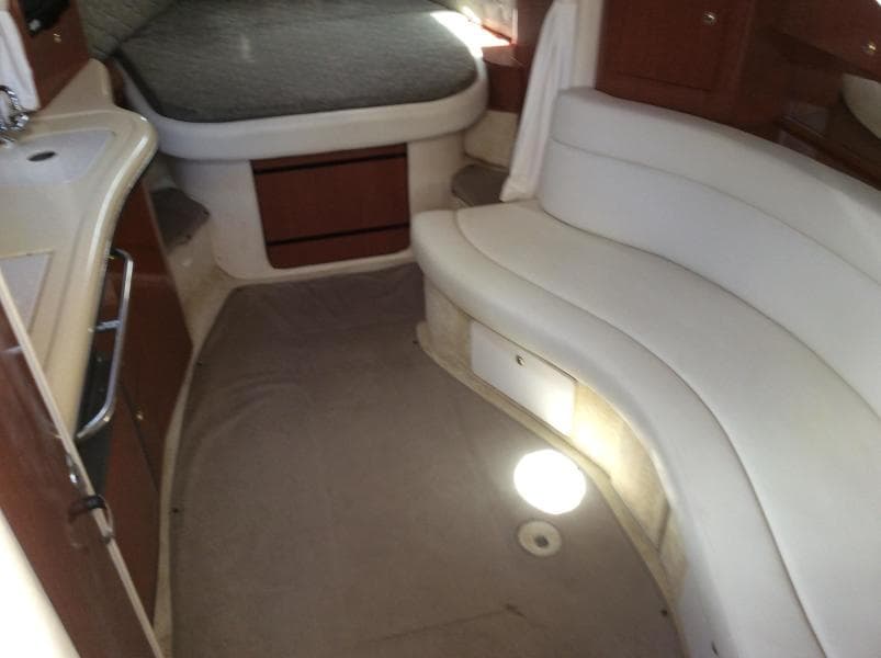 2003 Sea Ray 320