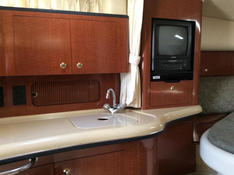 2003 Sea Ray 320