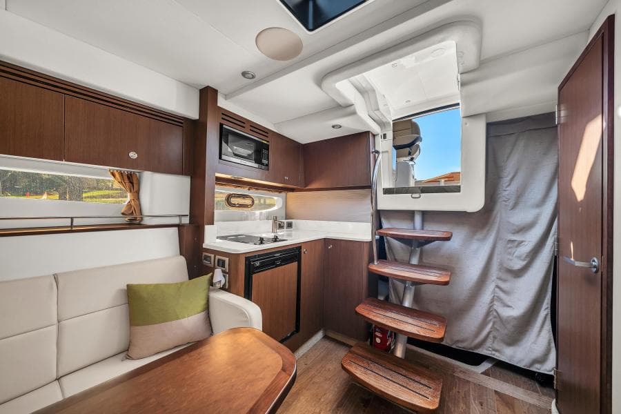 2019 Sea Ray Sundancer Coupe