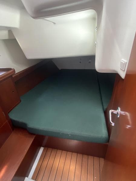 2004 Beneteau 473