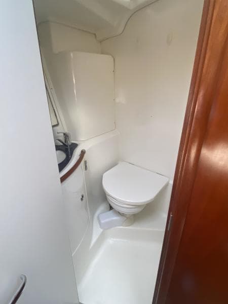 2004 Beneteau 473