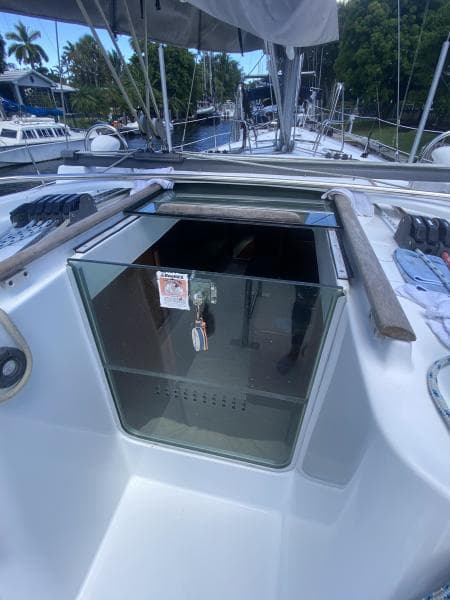 2004 Beneteau 473
