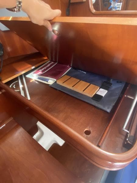 2004 Beneteau 473