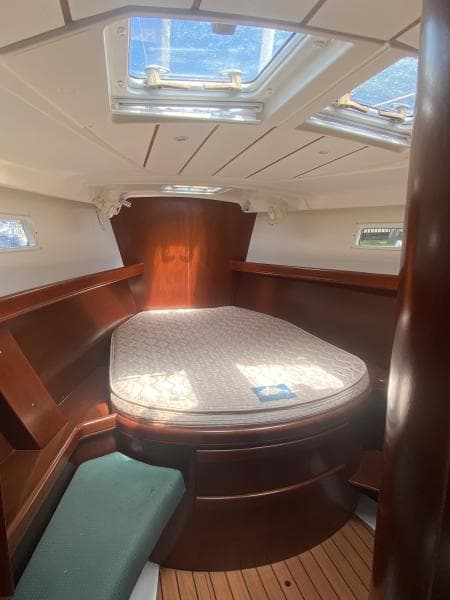 2004 Beneteau 473
