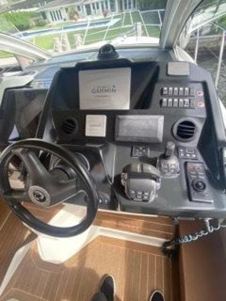 2013 Cranchi M44 HT