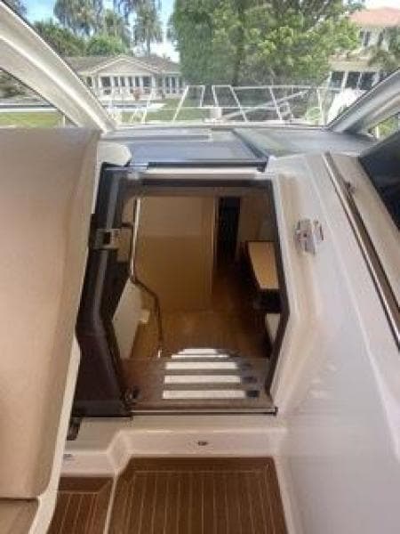 2013 Cranchi M44 HT