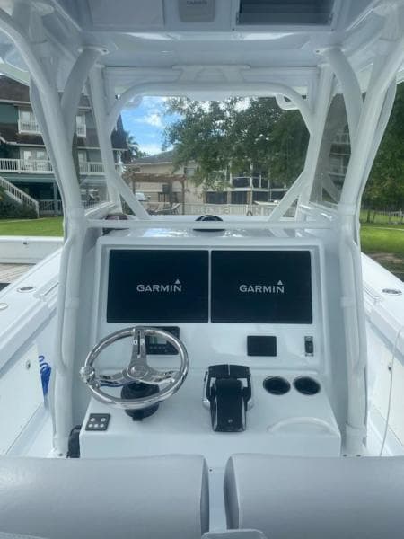 2022 Yellowfin Center Console