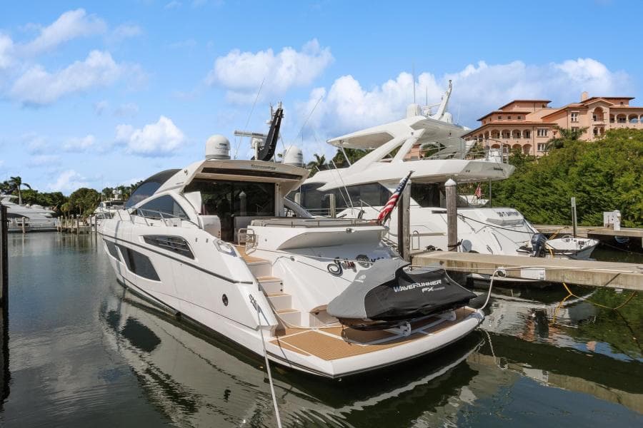 2018 Sunseeker Predator 68