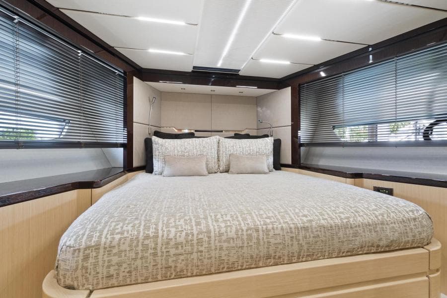 2018 Sunseeker Predator 68