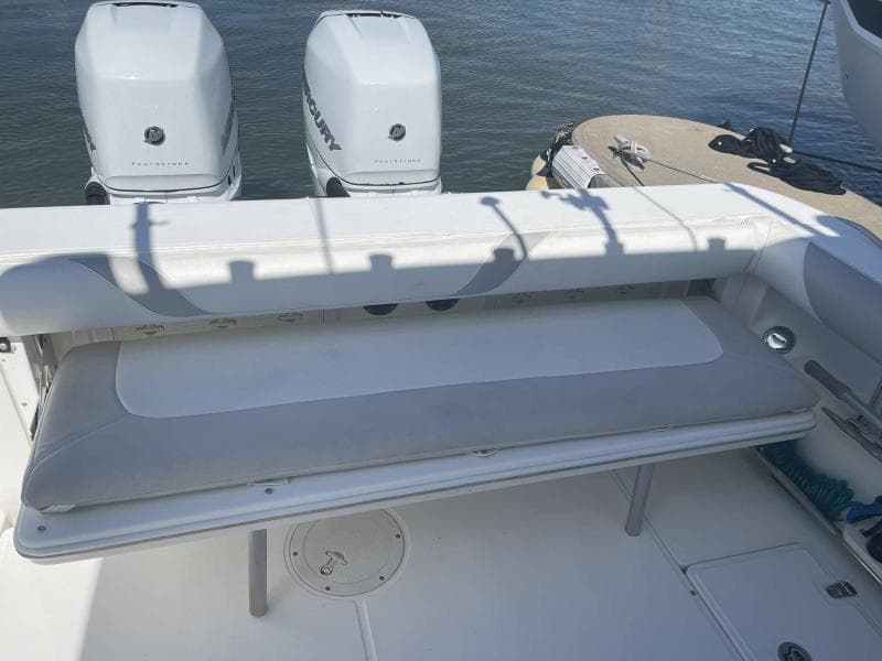2008 Boston Whaler 320 Outrage Cuddy Cabin