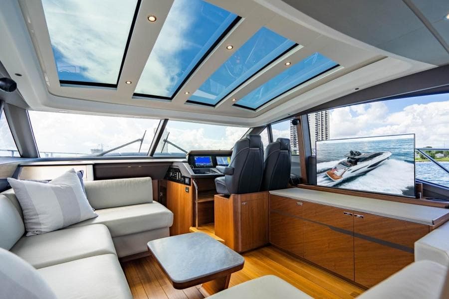 2020 Princess V60