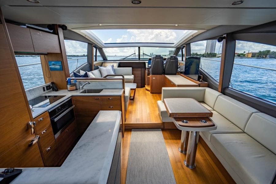 2020 Princess V60