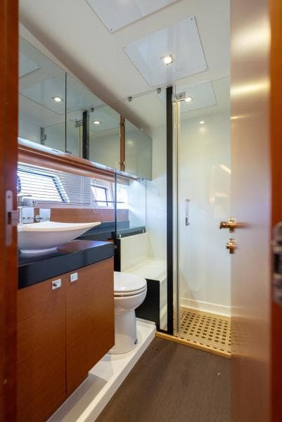 2016 Prestige 550 S