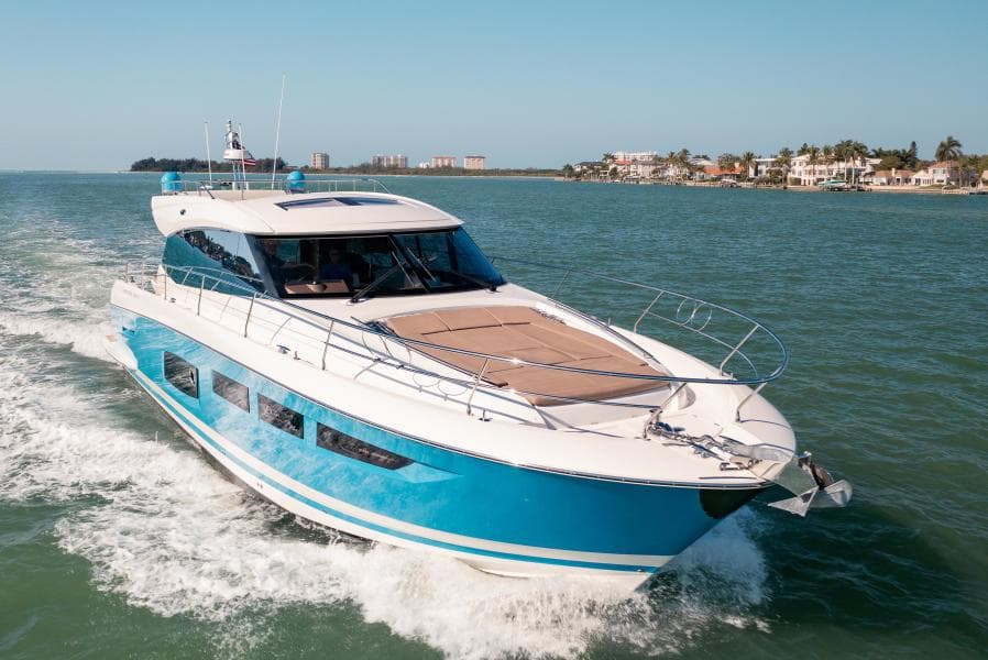 2016 Prestige 550 S