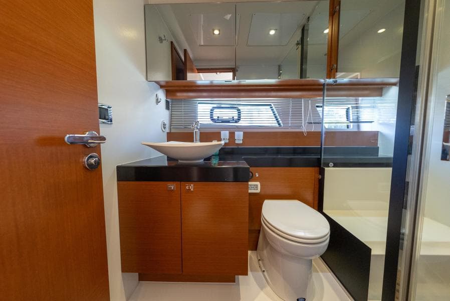 2016 Prestige 550 S