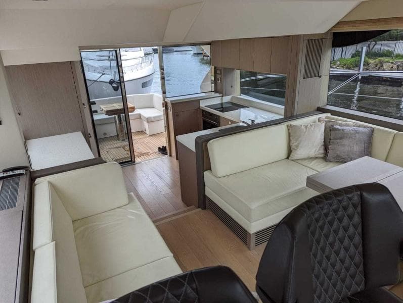 2018 Sunseeker Manhattan 52