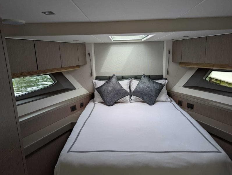 2018 Sunseeker Manhattan 52