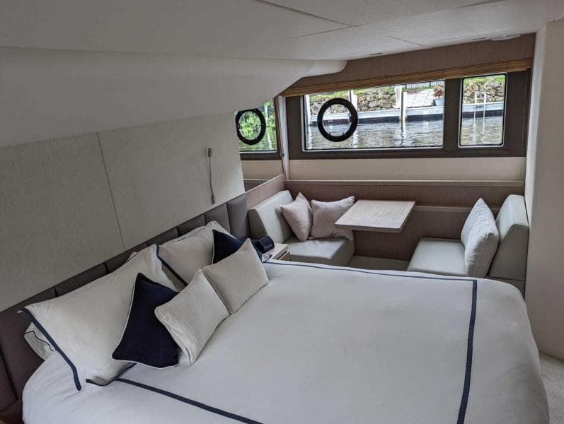 2018 Sunseeker Manhattan 52