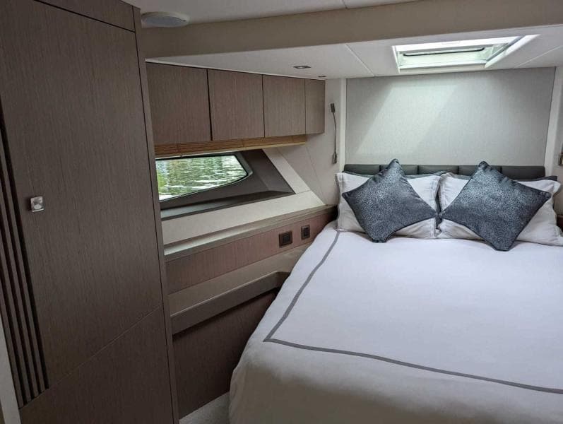 2018 Sunseeker Manhattan 52