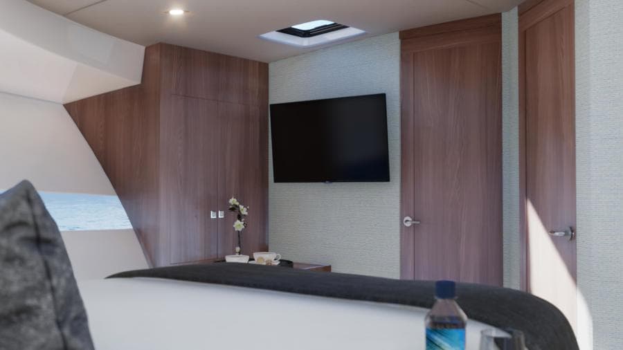 605 Interior Master Forward