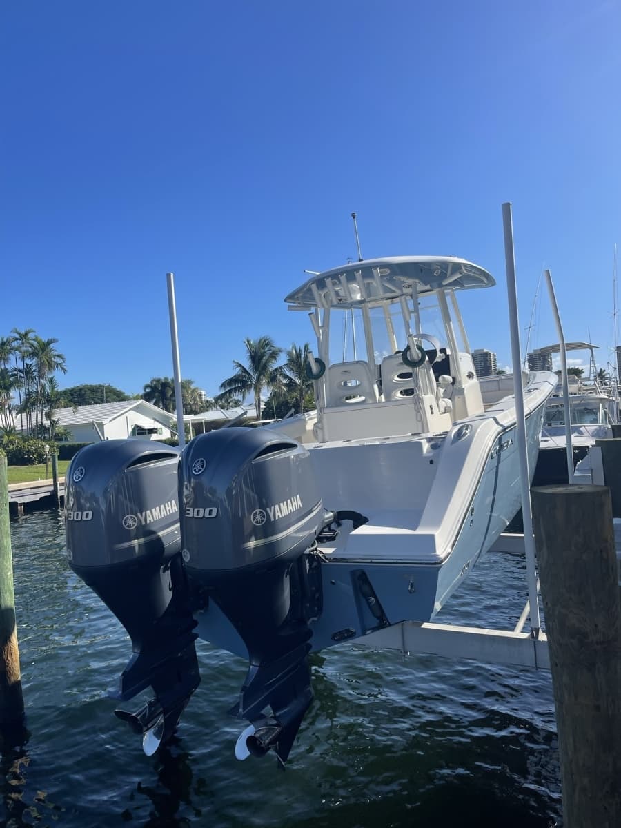 2020 Cobia 301