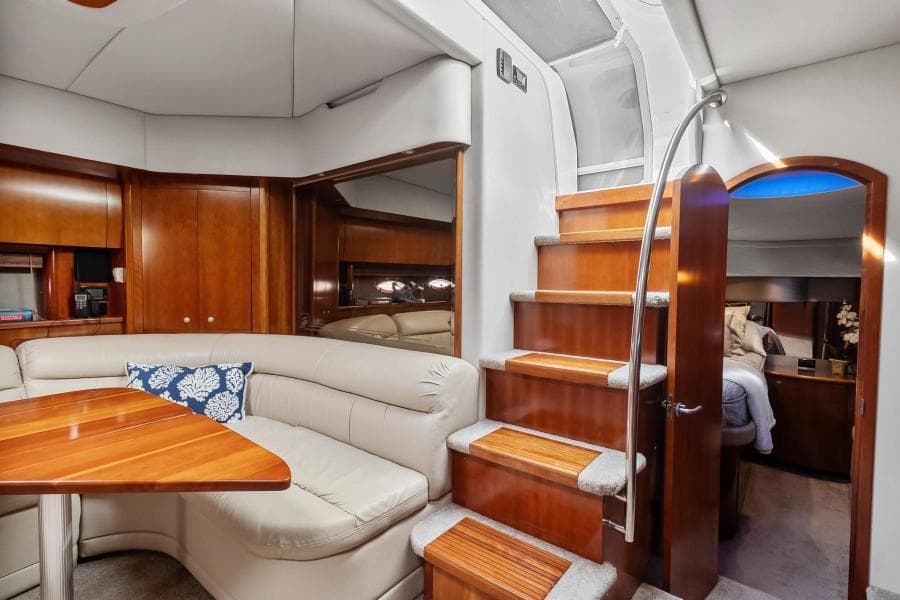 2007 Cruisers 520 Express