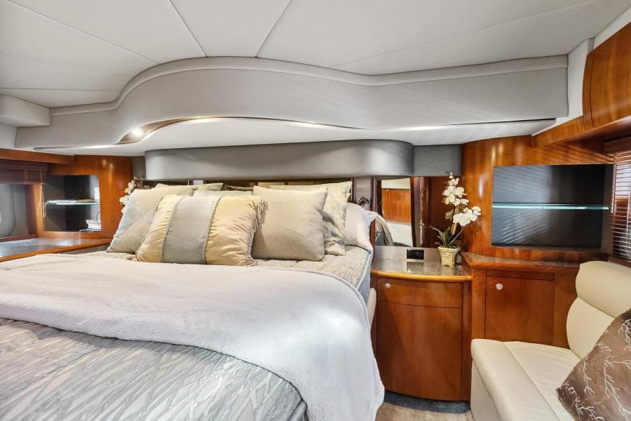 2007 Cruisers 520 Express