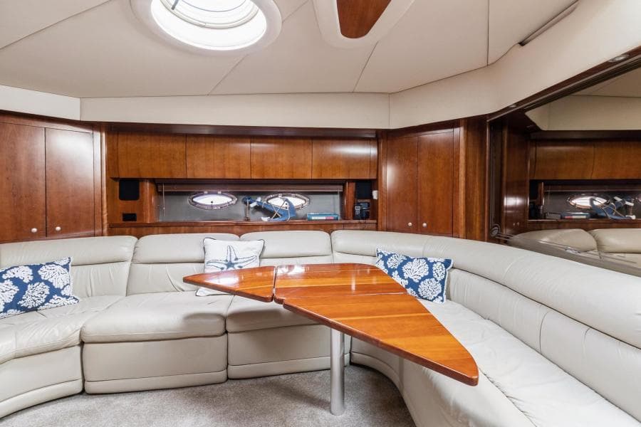 2007 Cruisers 520 Express