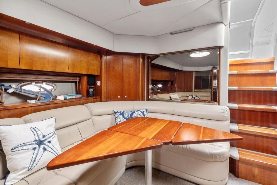 2007 Cruisers 520 Express