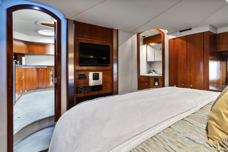 2007 Cruisers 520 Express
