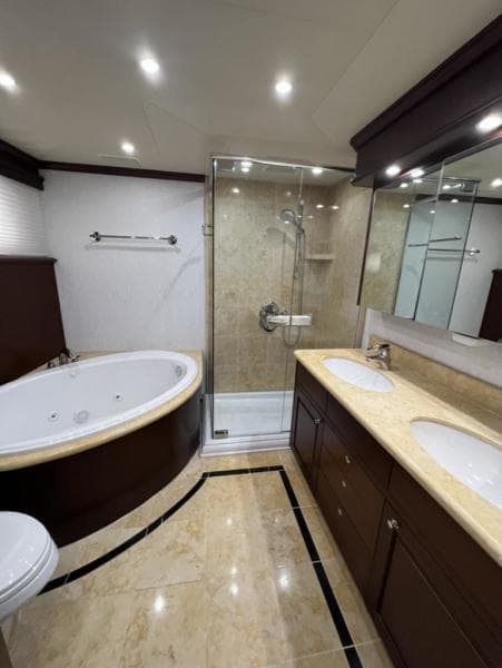 2006 Pacific Mariner 