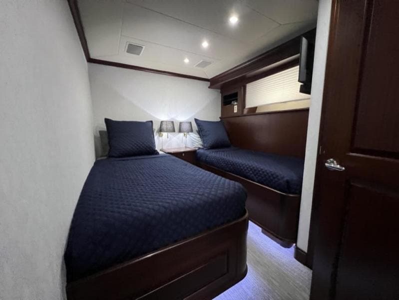 2006 Pacific Mariner 