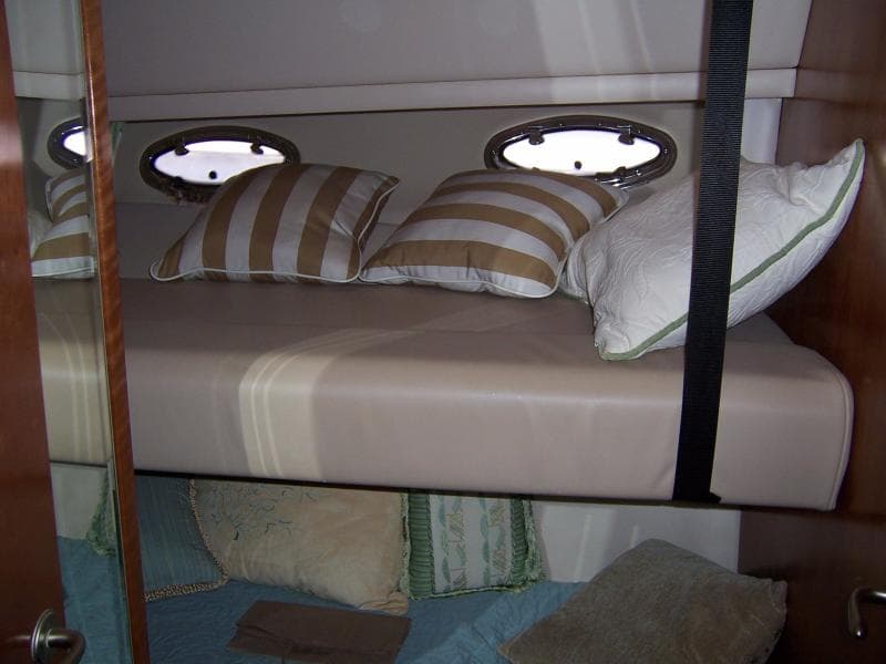 2003 Meridian 