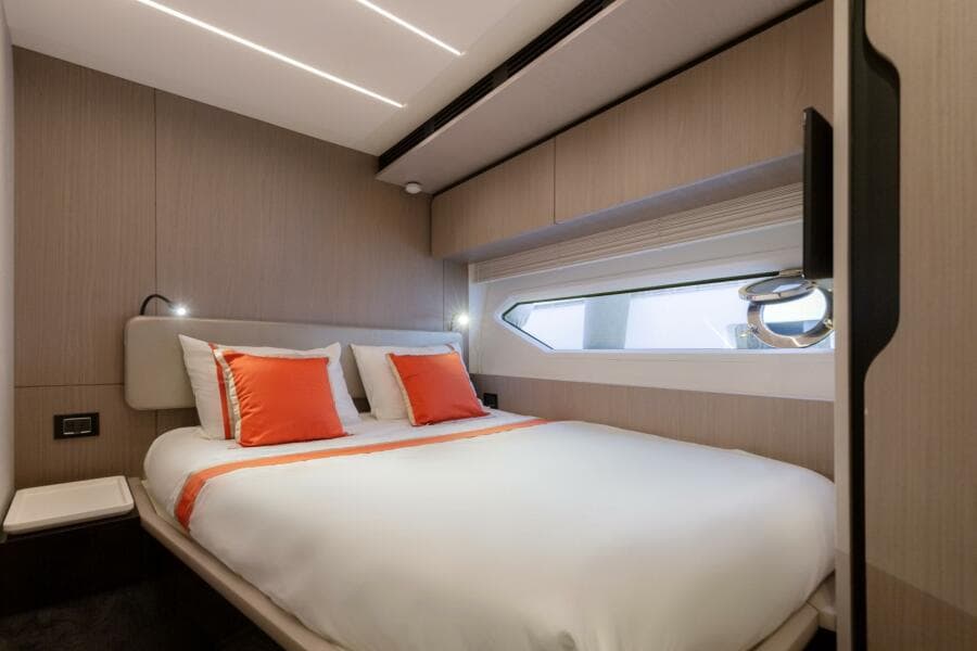 2020 Azimut 72 Flybridge