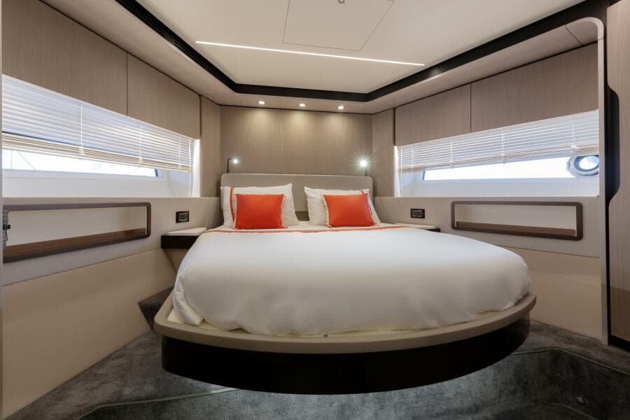 2020 Azimut 72 Flybridge