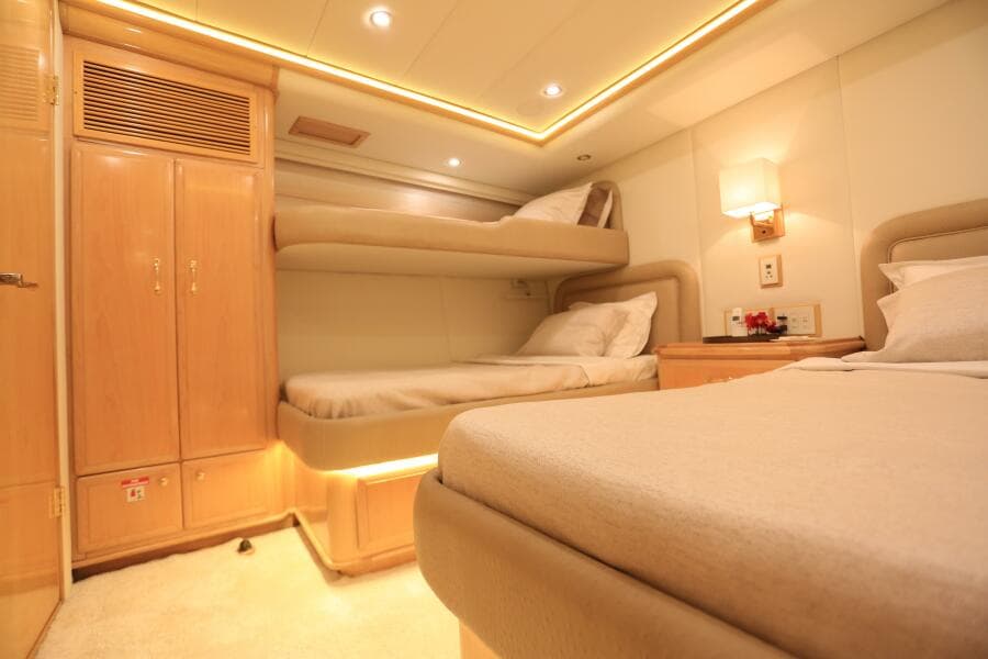 2004 Westport Custom