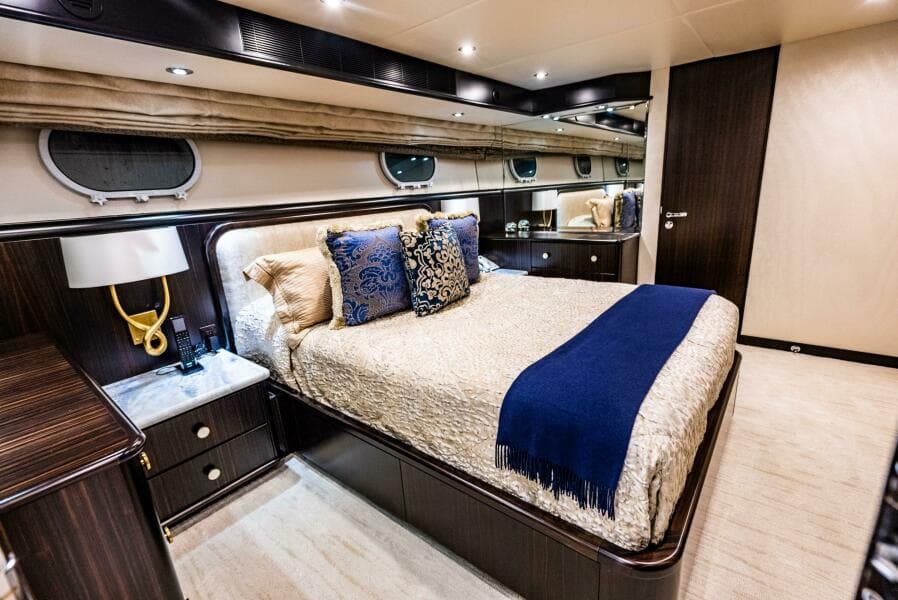STBD AFT GUEST STATEROOM