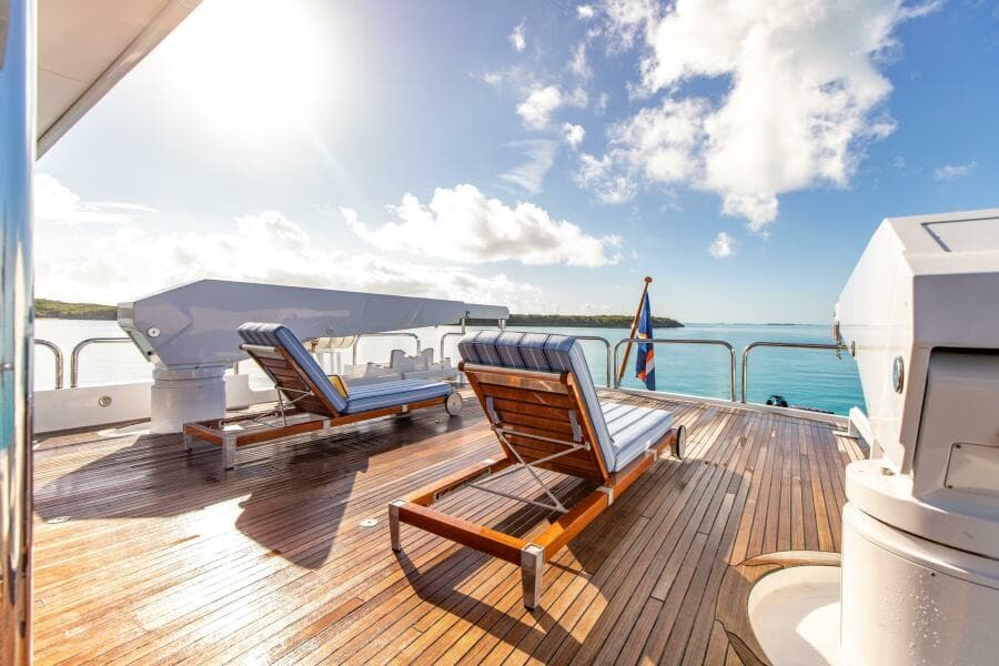 BRIDGE DECK AFT