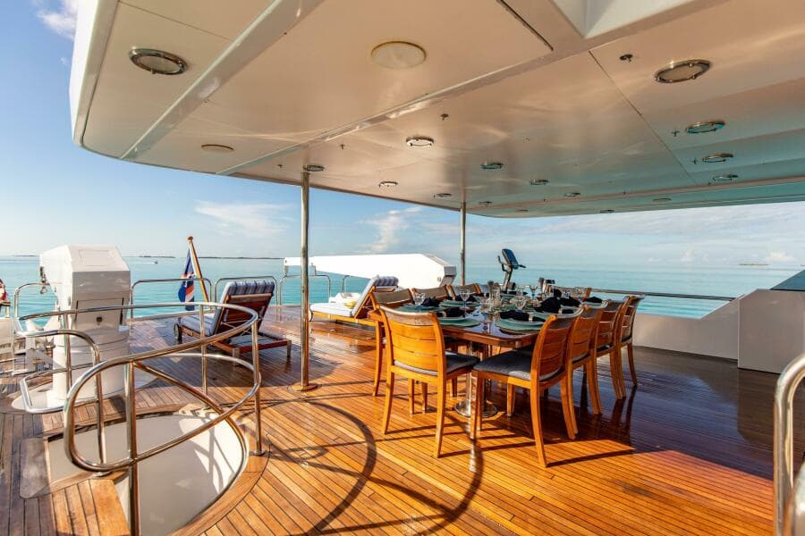 BRIDGE DECK AFT