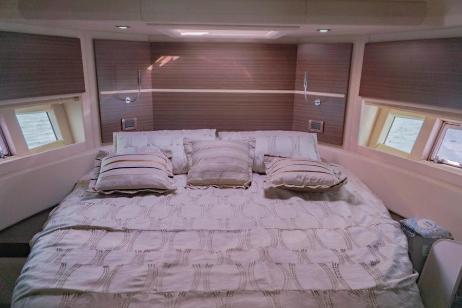 2013 Azimut FLY54