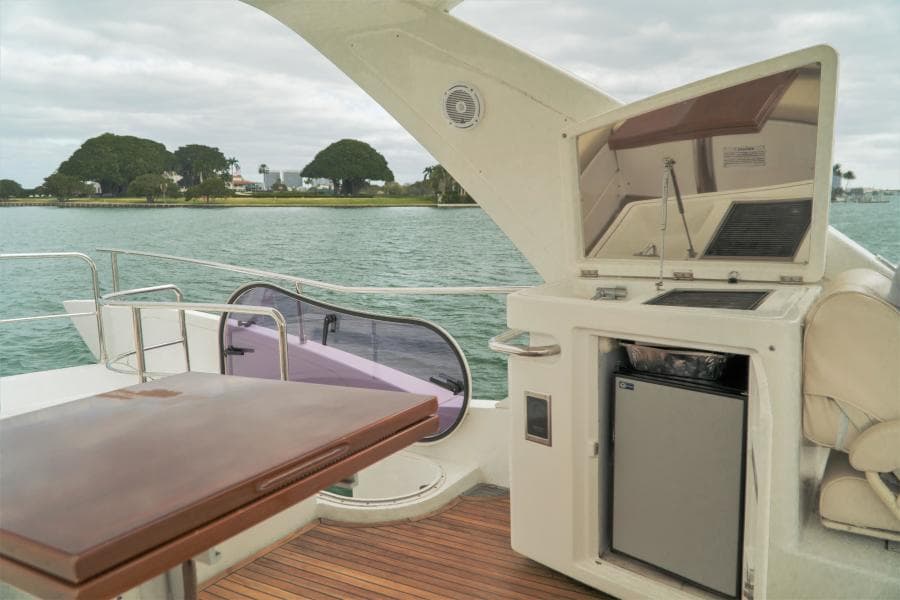 2013 Azimut FLY54