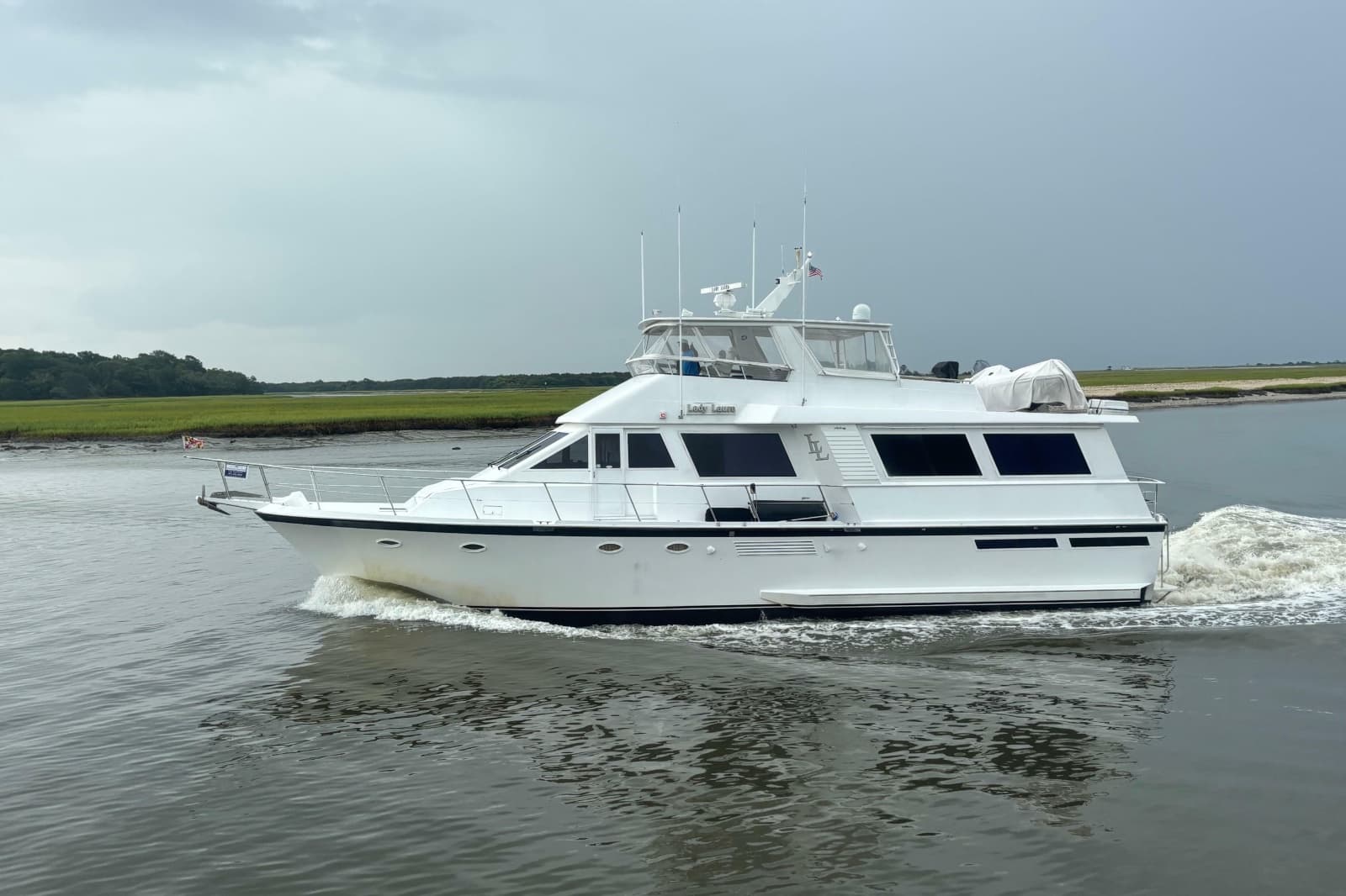 1989 Viking Motor Yacht