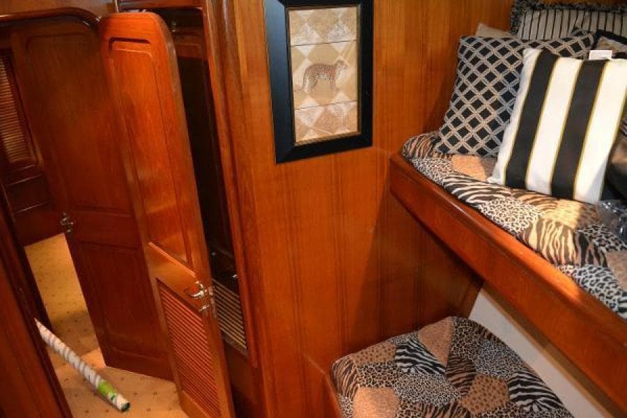 1989 Viking Motor Yacht