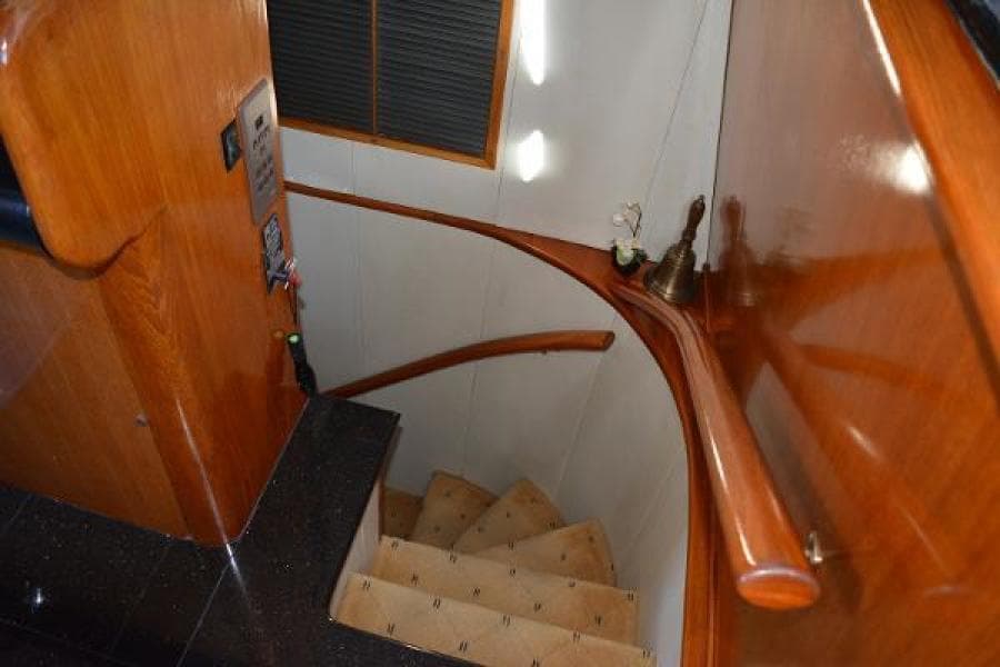 1989 Viking Motor Yacht