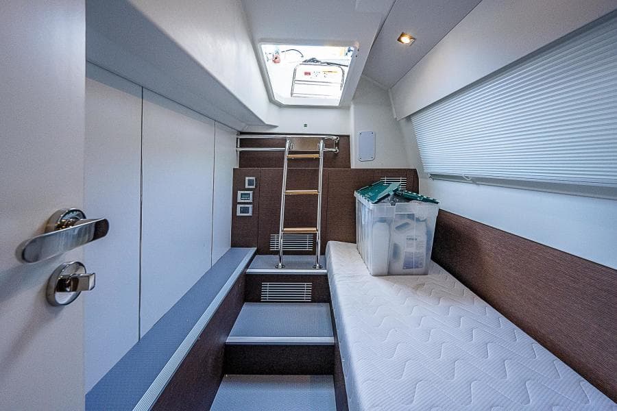 2022 Prestige 520 Fly