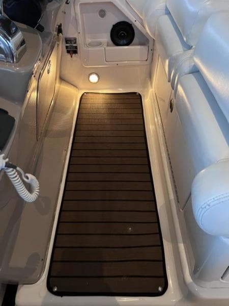 2005 Sea Ray Sundancer 320