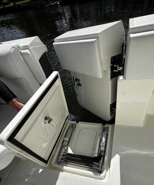 2018 SeaVee 390Z